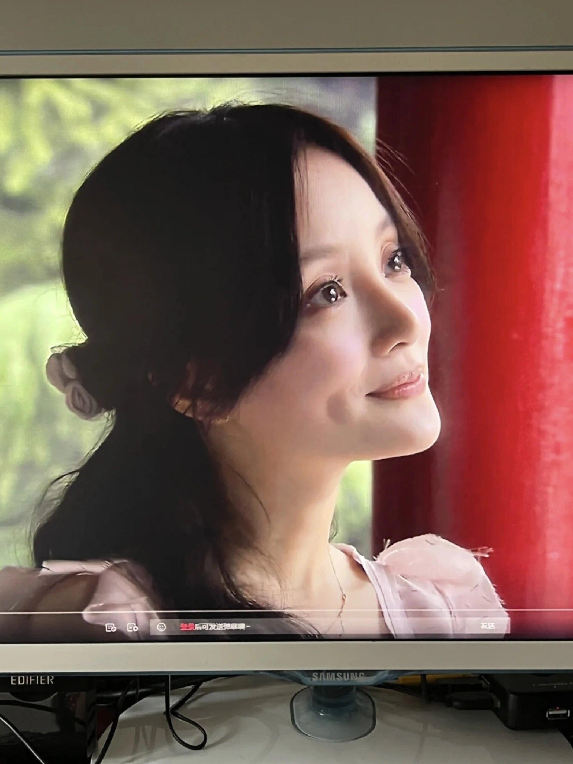 总感觉这是李小璐的颜值巅峰时期最近重温老剧发现李小璐在金太郎的