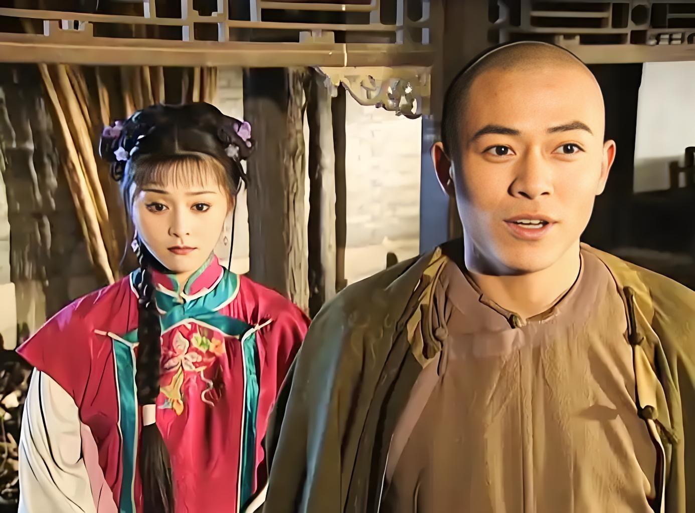 人性可畏 的想法: 看还珠格格1时,我真就预判过金锁会跟柳青成一对的