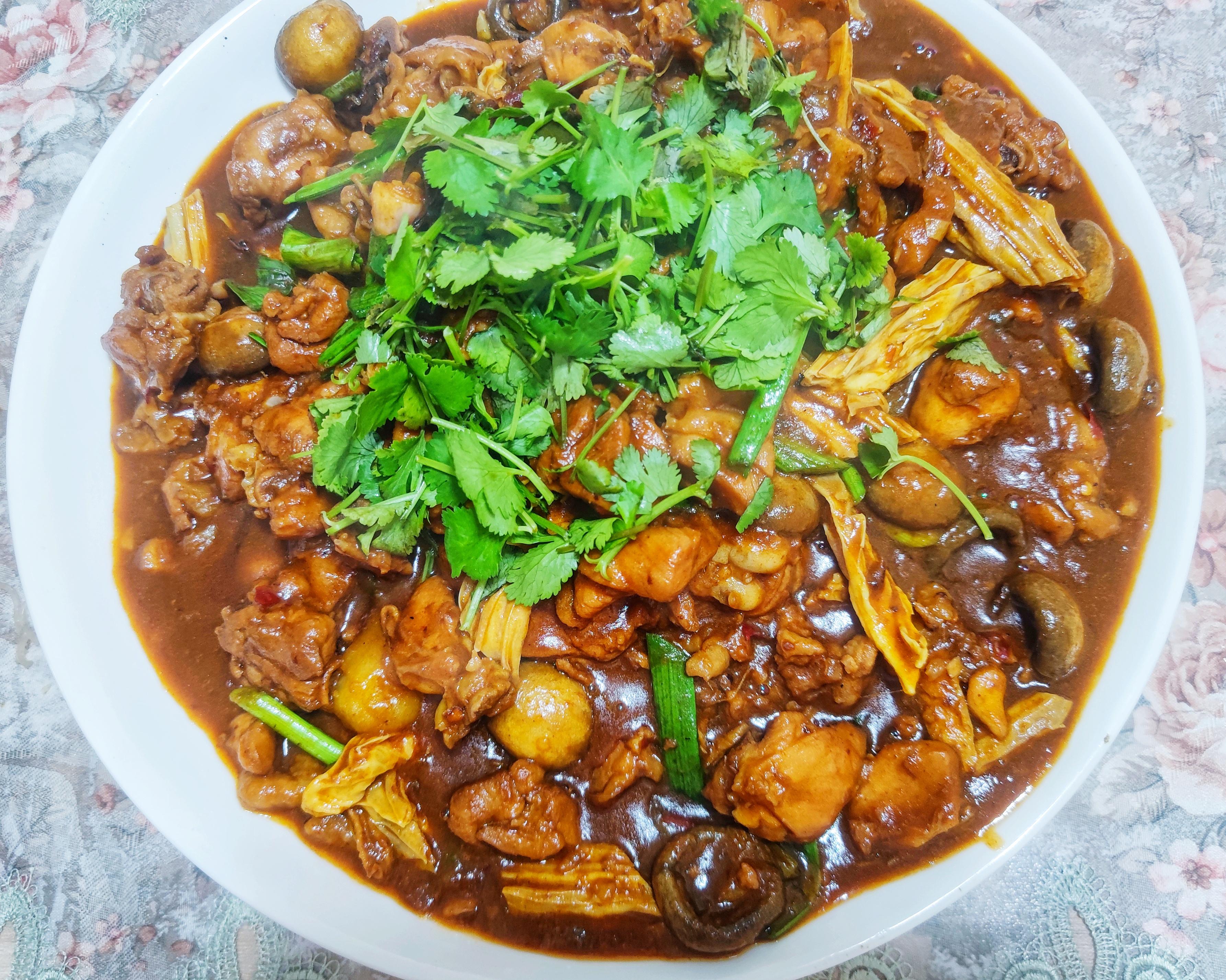请问做大盘鸡都需要哪些配料=请问做大盘鸡都需要哪些配料呢