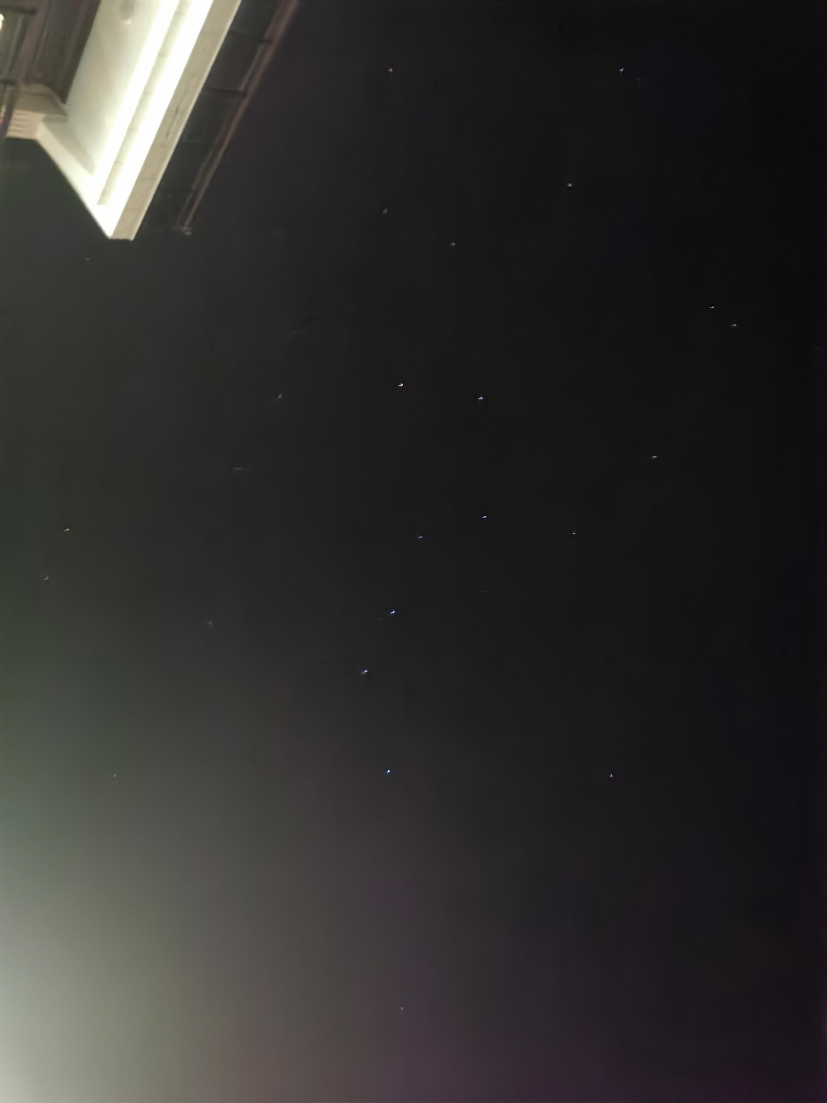 李邓布利多 的想法: 北斗七星 | 92 拍摄装备:华为p30 br>95 拍摄