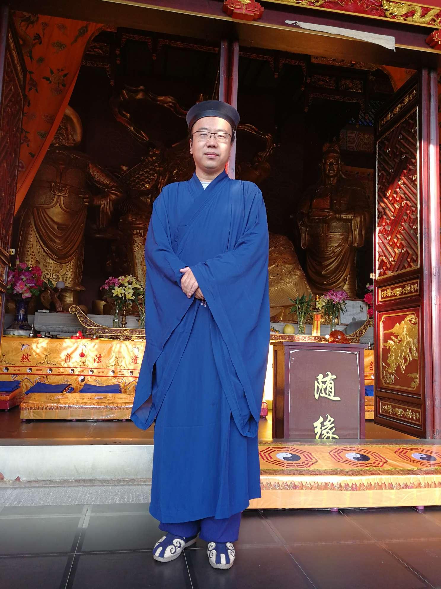 梁兴扬 的想法: 对于中国人的宗教信仰来说,我觉得首先必须加强对中国