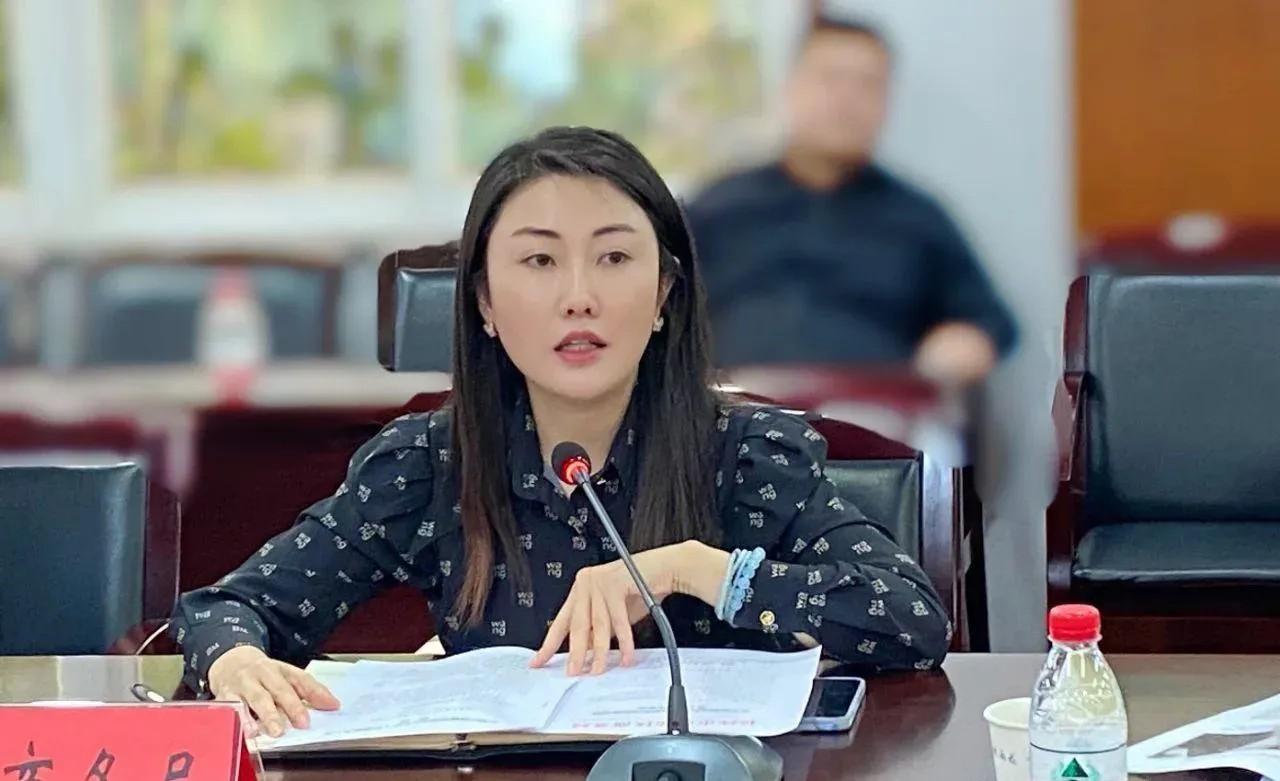 anna 安娜 的想法: 网传截图曝光,已介入调查! | 近日