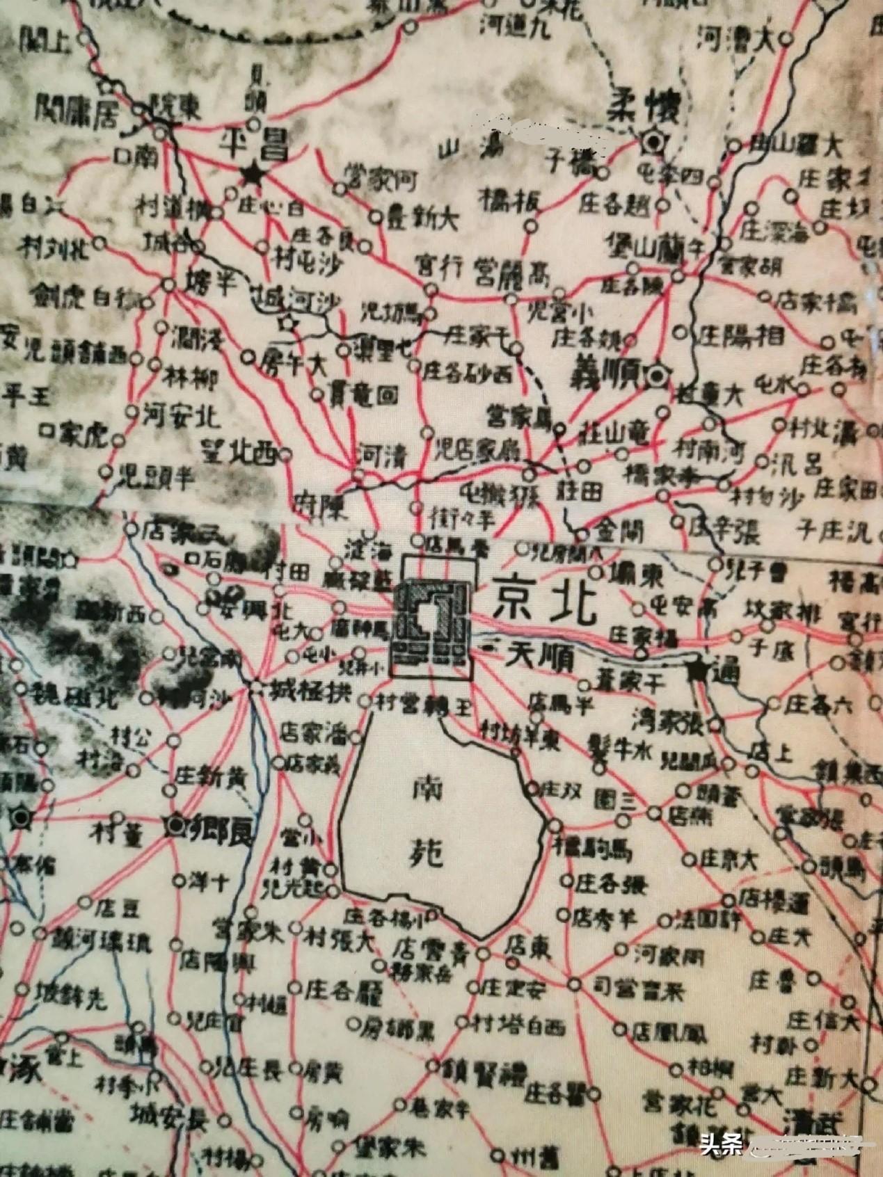 章哥说买房 的想法 清末的老北京地图最显眼的是南苑规模比北京城