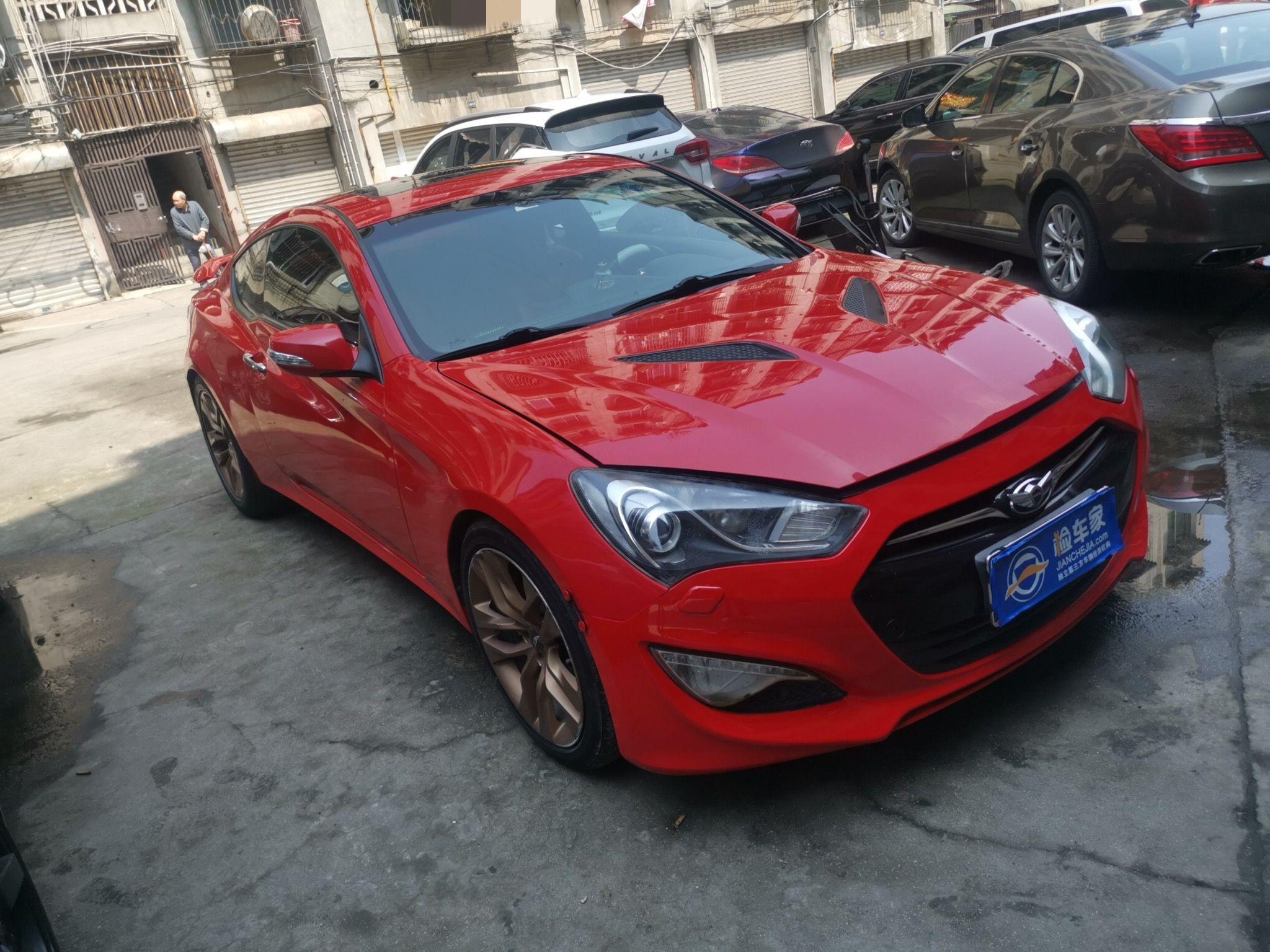 现在小跑劳恩斯酷派放在10多年前还能带点刚从村里出来妹纸兜兜风放到