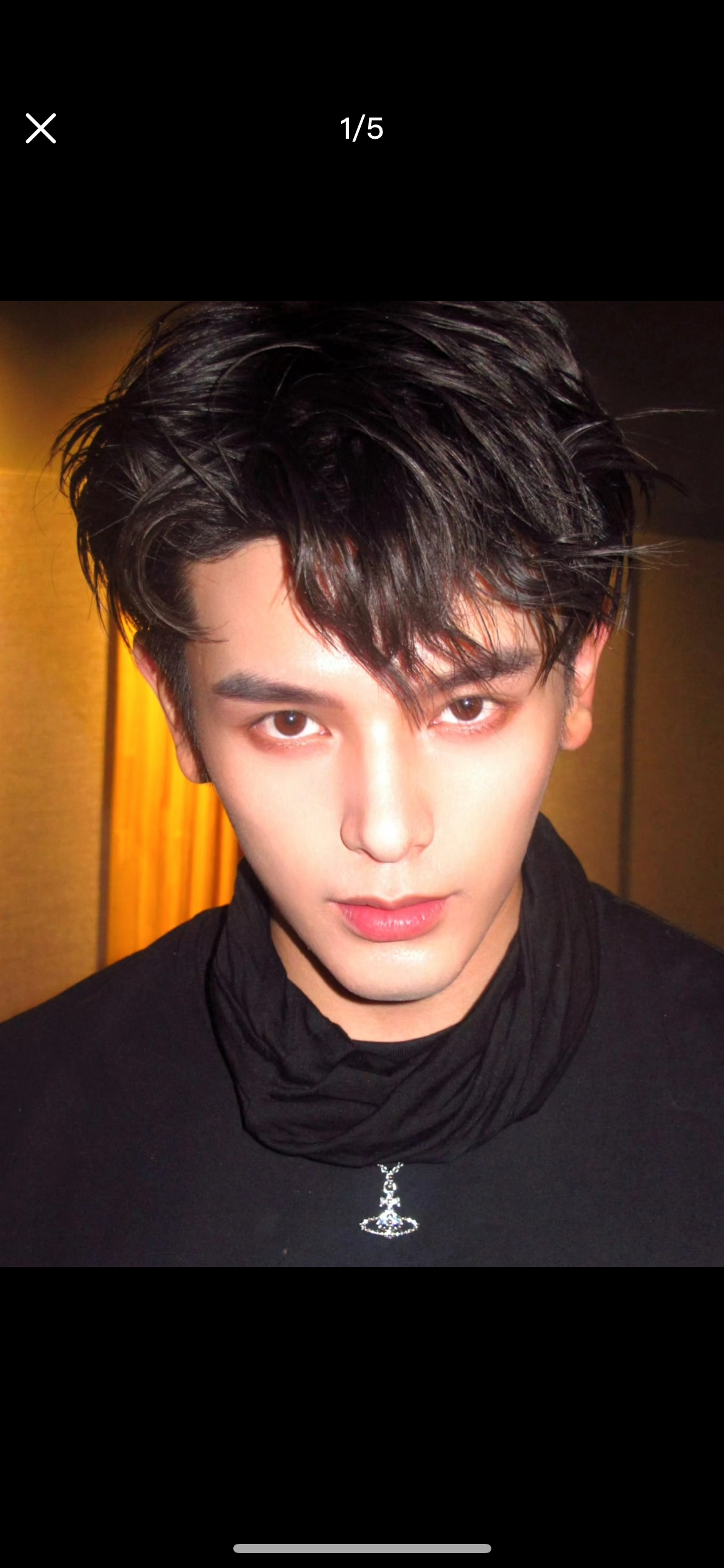 的想法: 我勒个宽肩180 浓眉大眼帅哥,还是个二次元,p2没有生活照好看