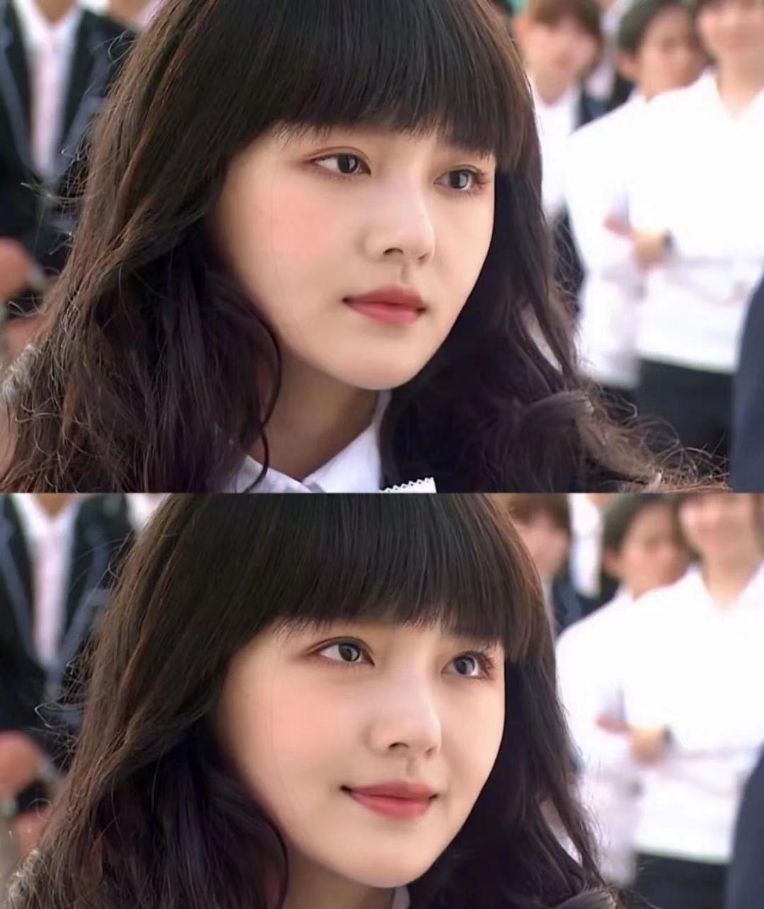 惊艳了我时光的大s尹夏沫再见了那女生有一头海藻般浓密的长发微微