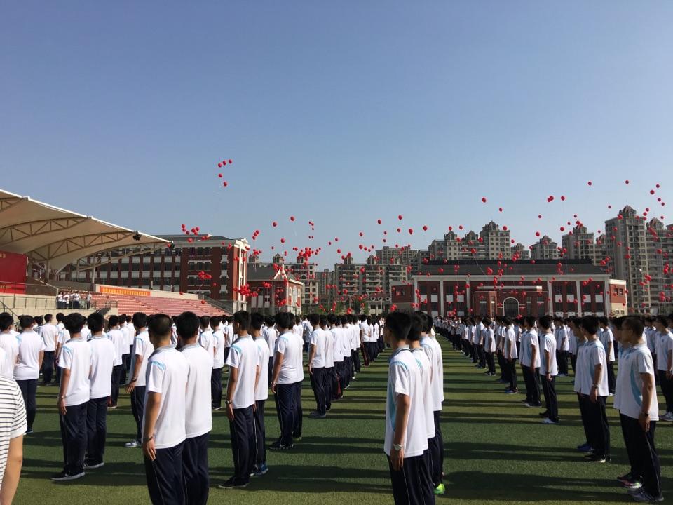 在大连海湾高中就读是一番怎样的体验?