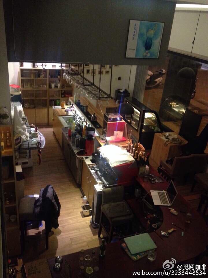 是什么导致「生而为人,我很抱歉」的想法贯穿