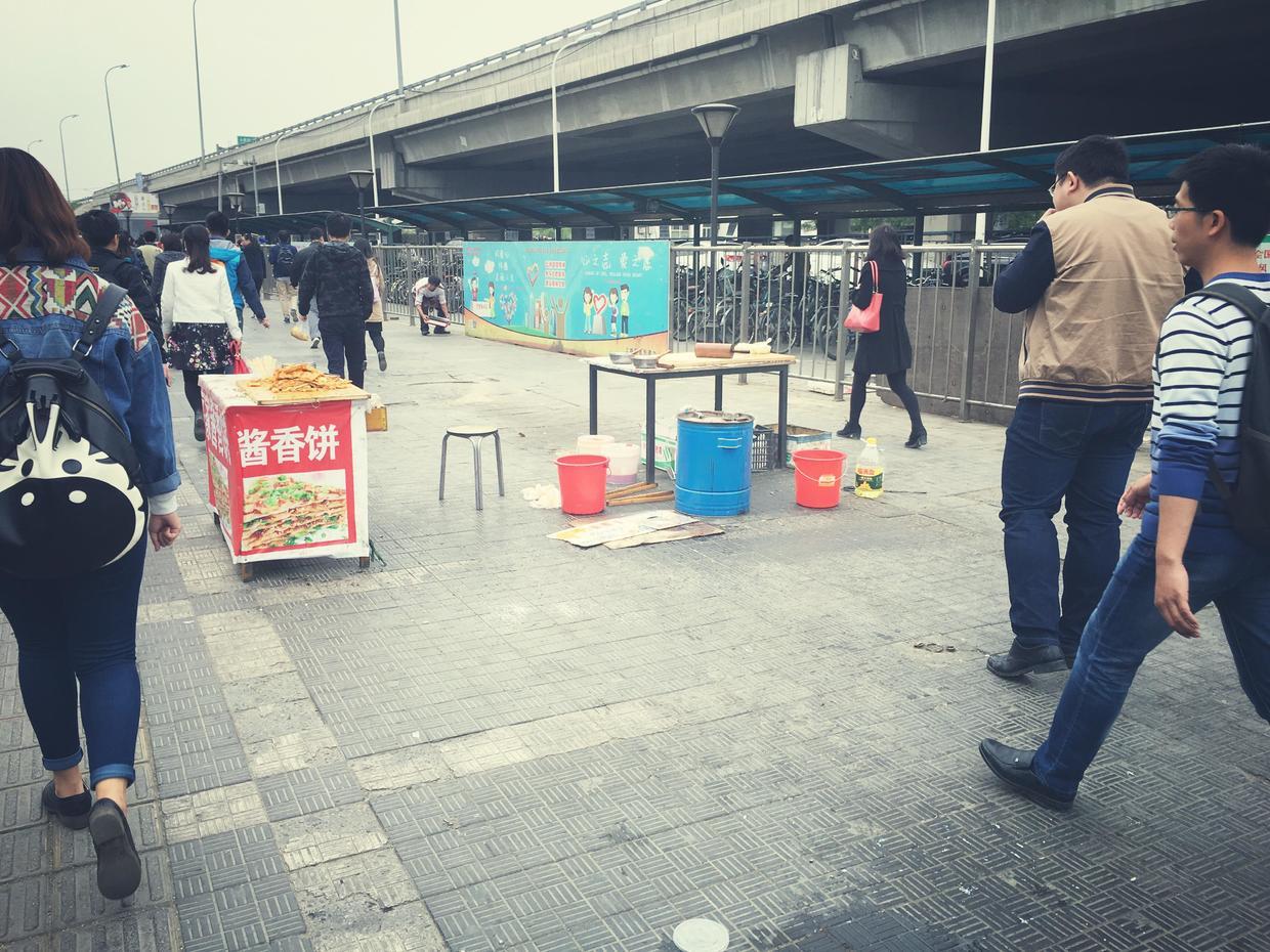 073 人间4 西二旗城铁没有小摊了 知乎 073 人间4 西二旗城铁没有小摊了 知乎