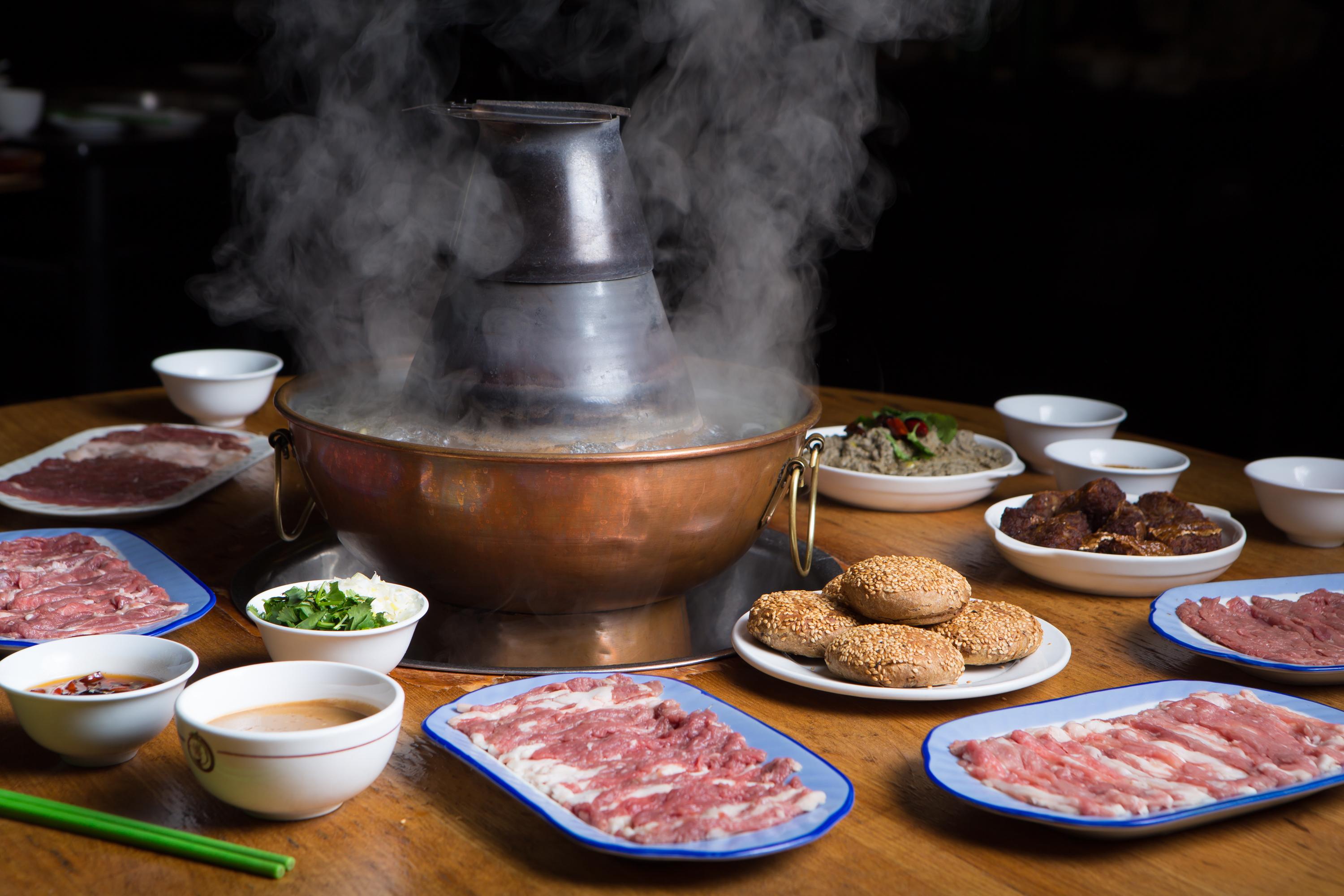 这家21年的老北京铜锅涮羊肉，大厨从没有换过