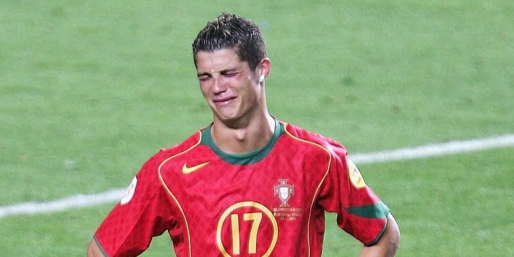 如何评价16年欧洲杯c罗在葡萄牙队中的贡献?