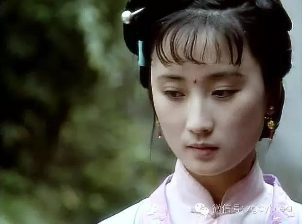 清·曹雪芹《红楼梦》第14回:忙的凤姐茶饭无心,坐卧不宁.