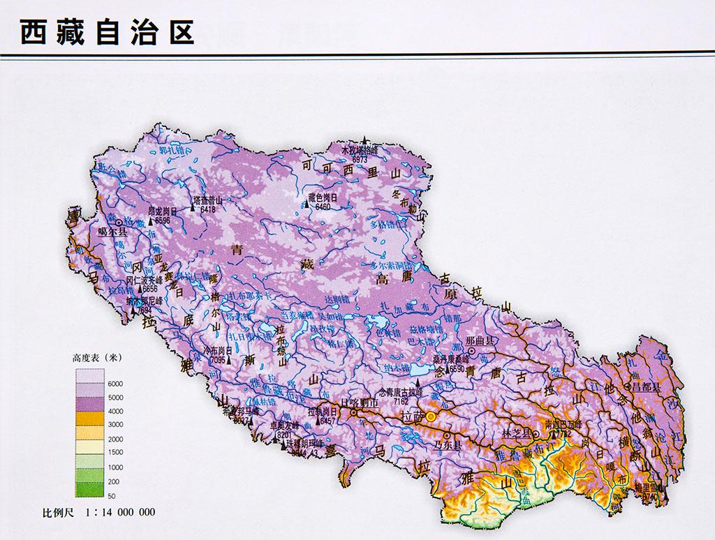 我们来看一下西藏地形图 总体来说是西高东低,山脉纵横,且多河谷