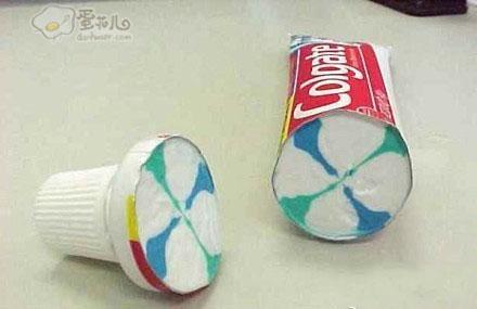 双色牙膏原理? - 糖霜的回答