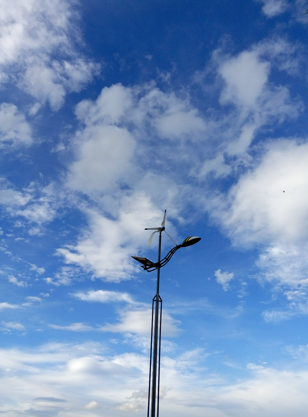 七八月份适合去哪里旅游? - 风起君相忆的回答