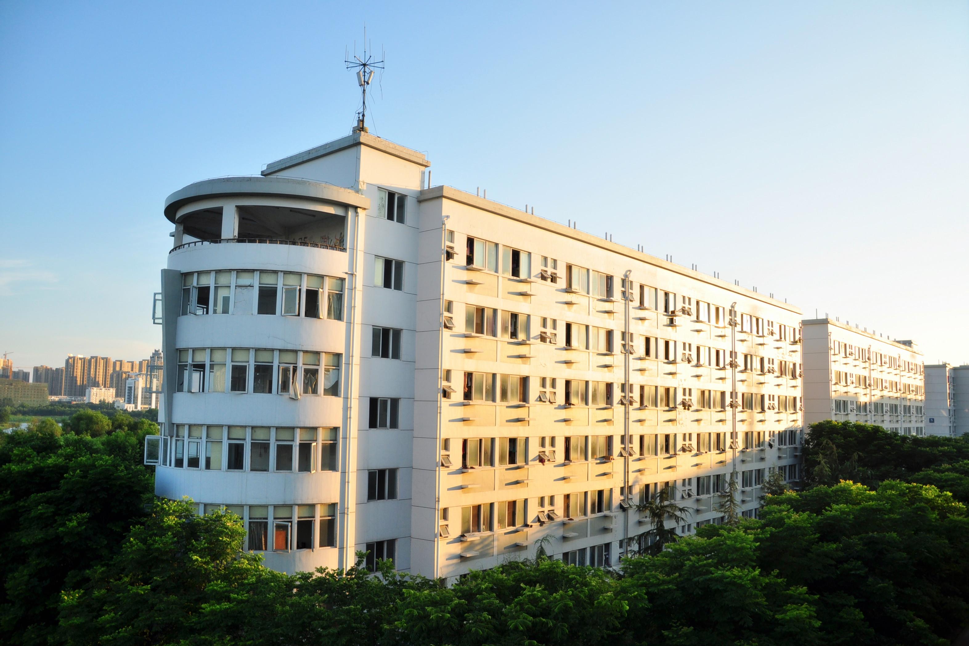 在江汉大学读书是怎样的体验? - 知乎