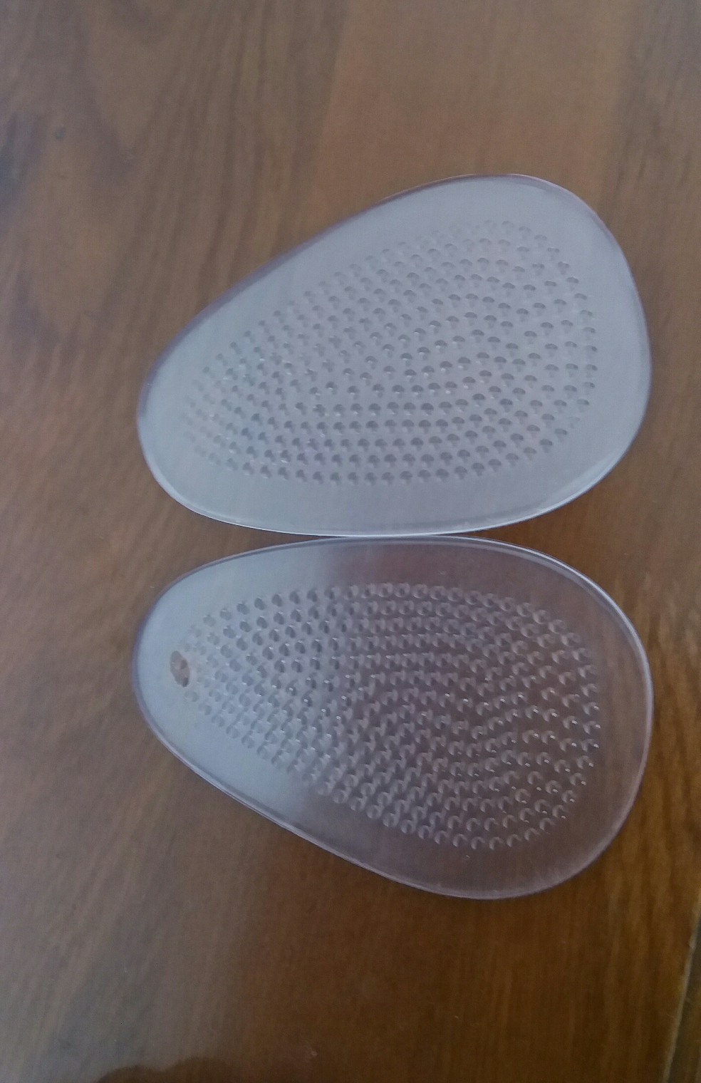 脚后跟平,挂不住船鞋(瓢鞋、一脚蹬),怎么办?