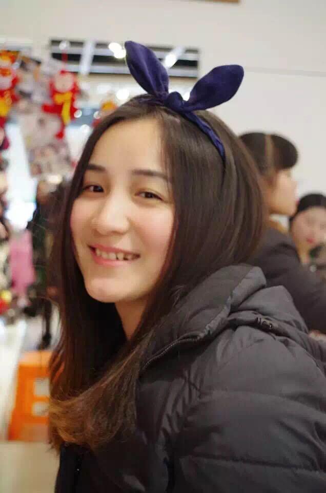 美而不自知是怎样的一种状态? - 小虎牙啦啦啦