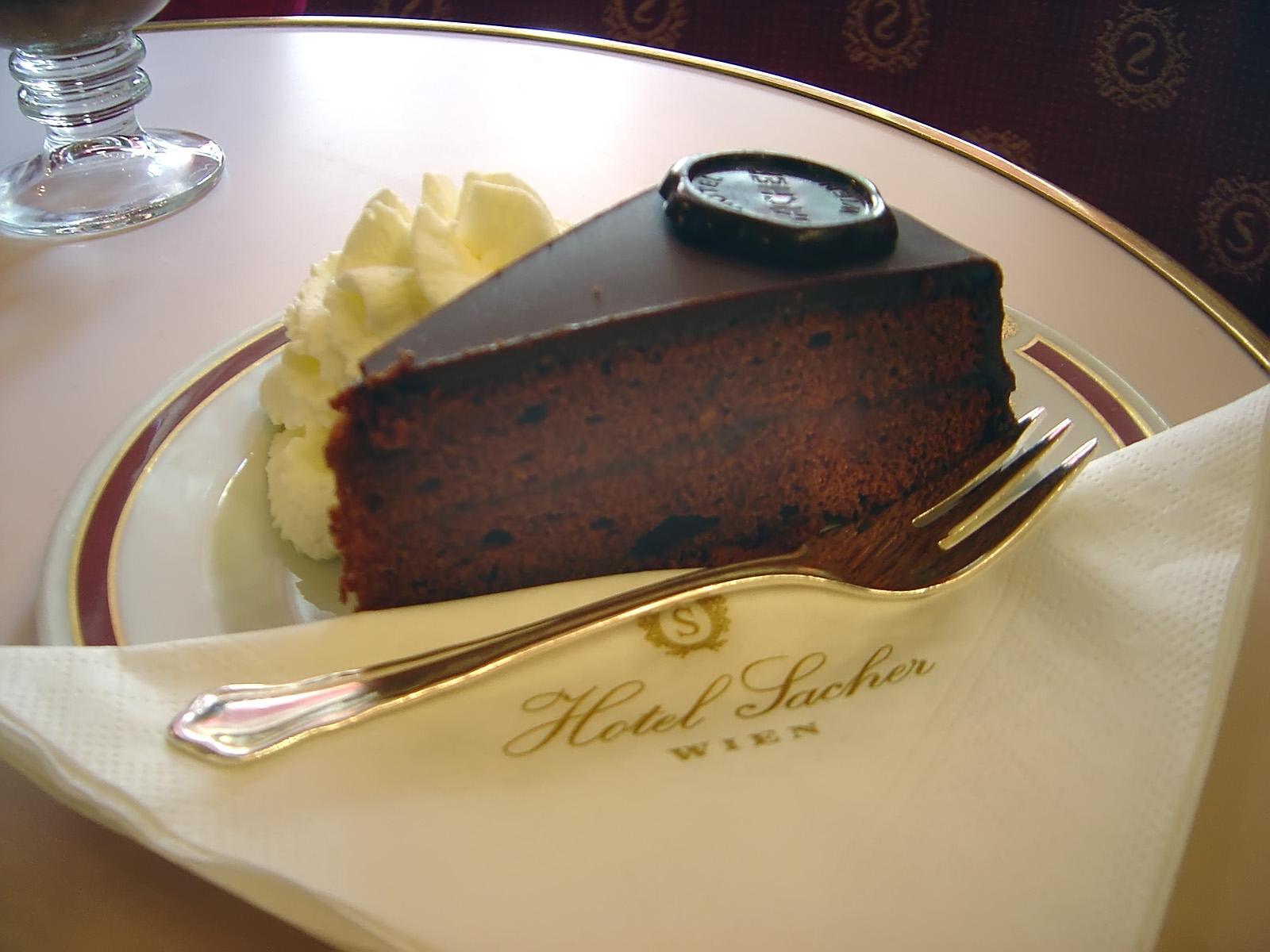 维也纳酒店 hotel sacher 出品的 sachertorte | 08 2005 david mon