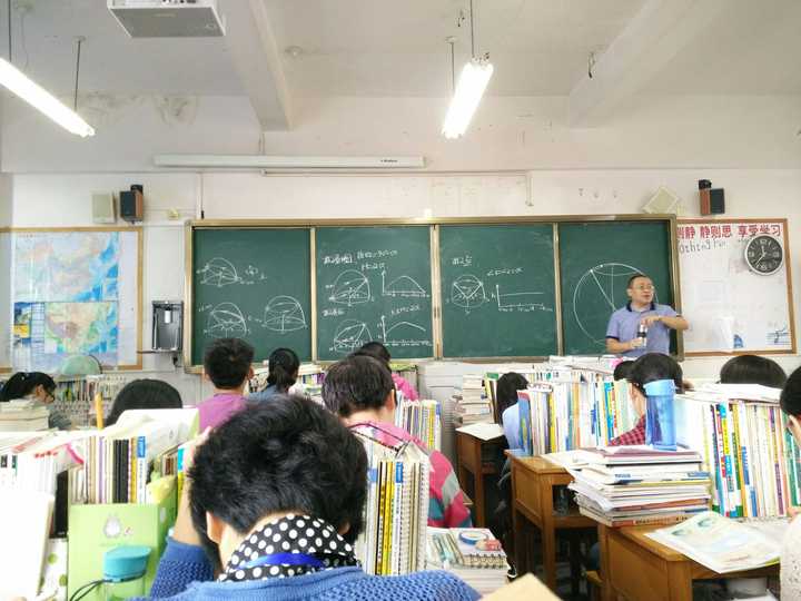 在玉溪师院附中就读是一种怎样的体验?