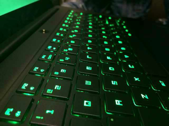 雷蛇灵刃怎么样 知乎