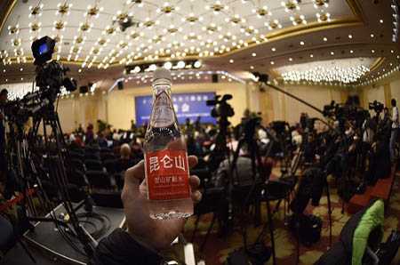 为什么昆仑山矿泉水在近几年投入那么大但销量