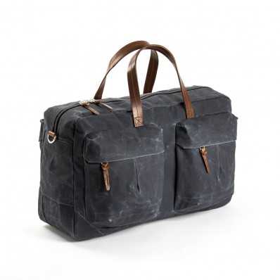 哪一款包可以优雅地放入 macbook,ipad 和一些简单的日用品?