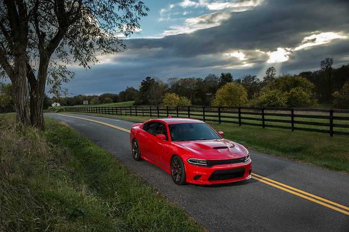 23 岁女生第一辆车 预算70 100 万元 有哪些车推荐 知乎