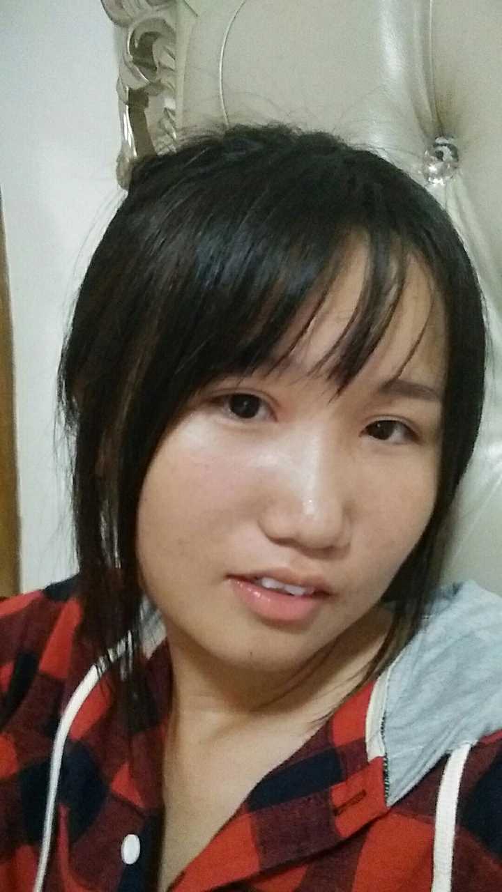 必须洗否则就是行走的条纹码=_= 感觉留了刘海人丑的不明显了 不服也