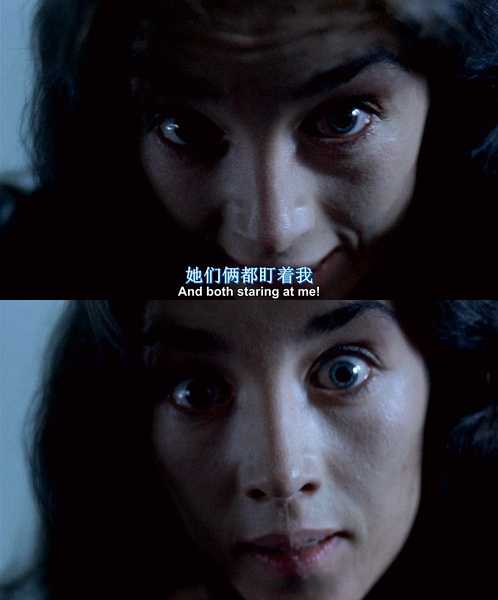 她太适合这种怪异压抑疯狂将病态心理演绎到极致的角色.