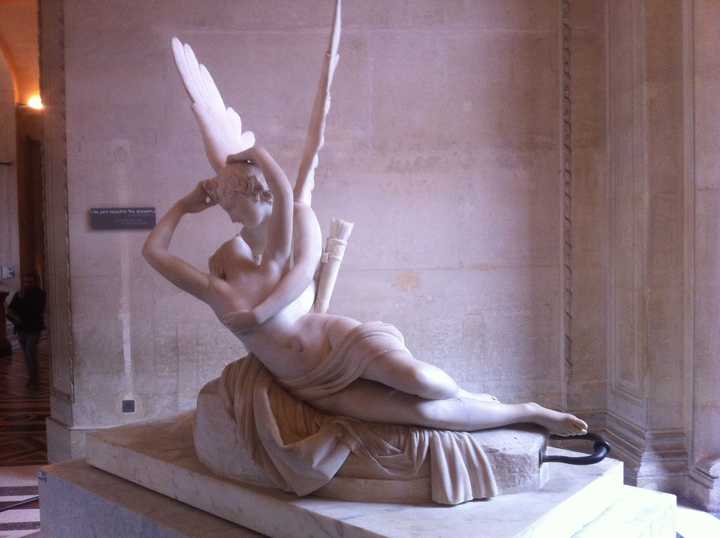 一直在想《丘比特与塞姬》做成纹身效果会如何