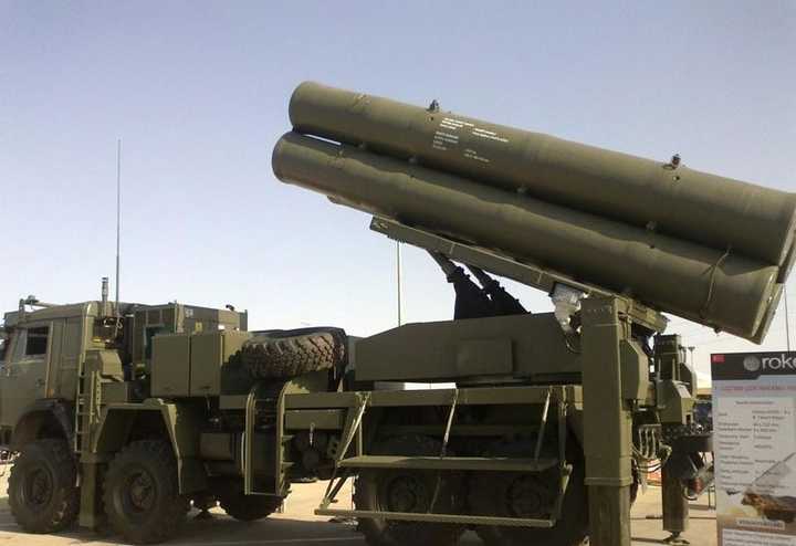 参加阿塞拜疆adex-2014国际防务展的土耳其t-300火箭炮