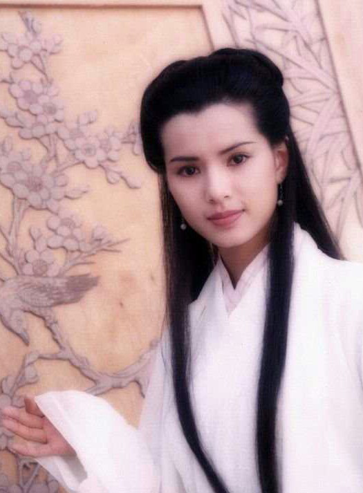 有哪些漂亮的女性剧照或电影截图?