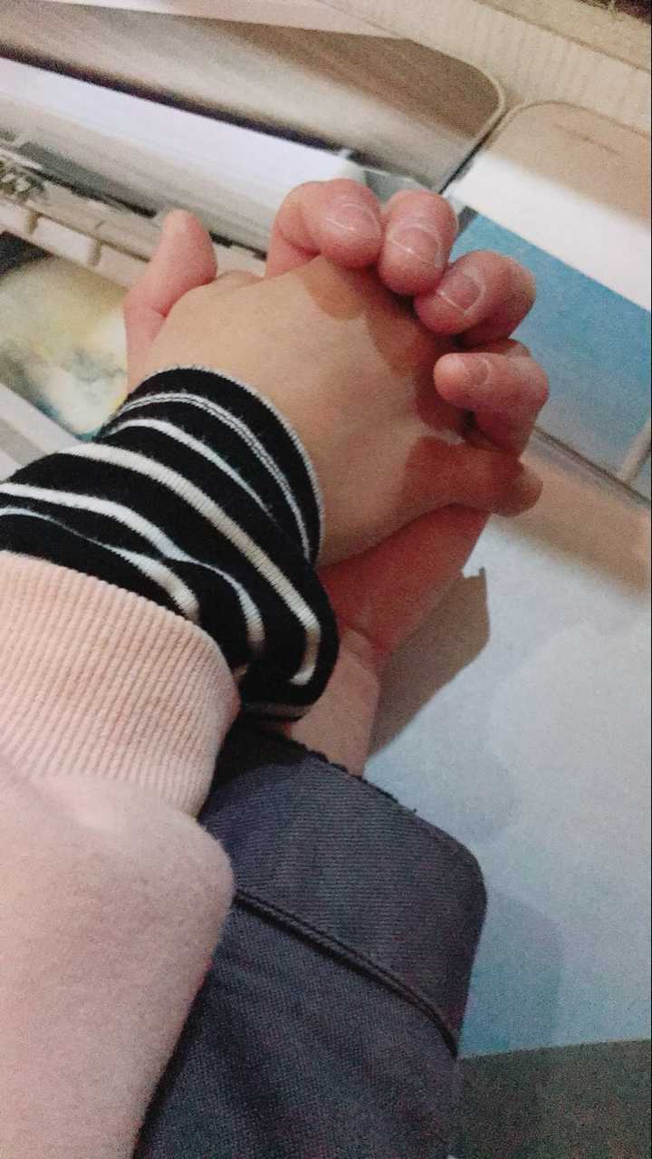 男朋友是个东北爷们儿但是相处起来像个妹子一样是怎么回事?