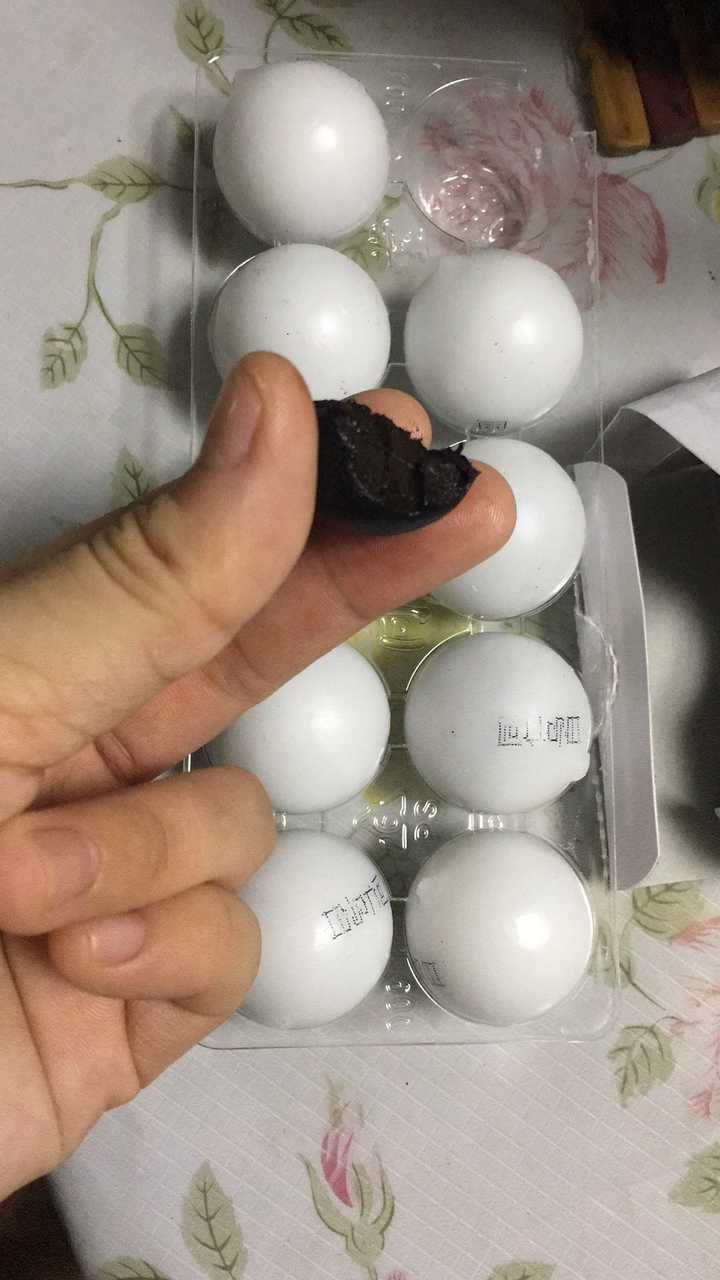 乌鸡白凤丸这种黑不溜秋又难已下咽的药丸要怎么吃才不会想吐?