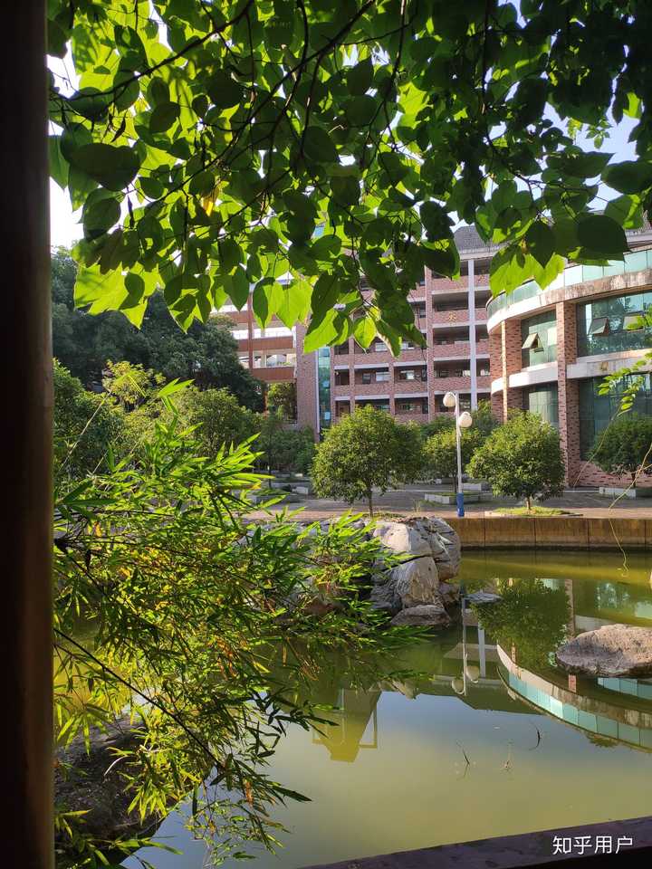 在永修县第一中学上学是什么体验?