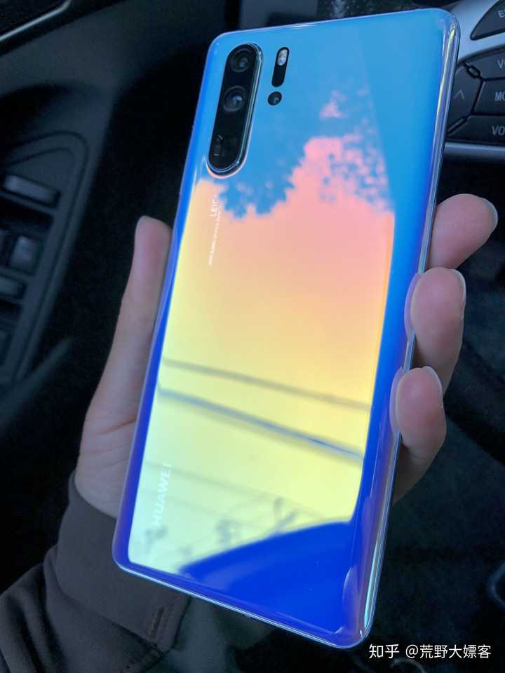 那些喷华为的人用过华为出品的旗舰机吗?