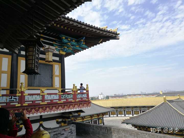 襄阳人口_襄阳牛肉面图片