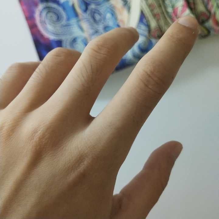 手指上长毛是一种什么样的体验