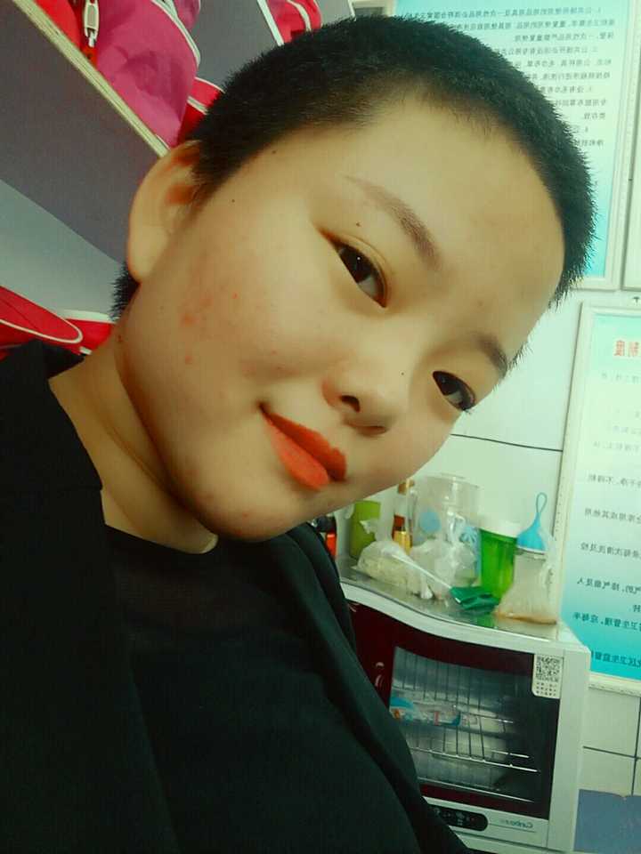 女生剃光头多久头发能留到bobo头长度 知乎