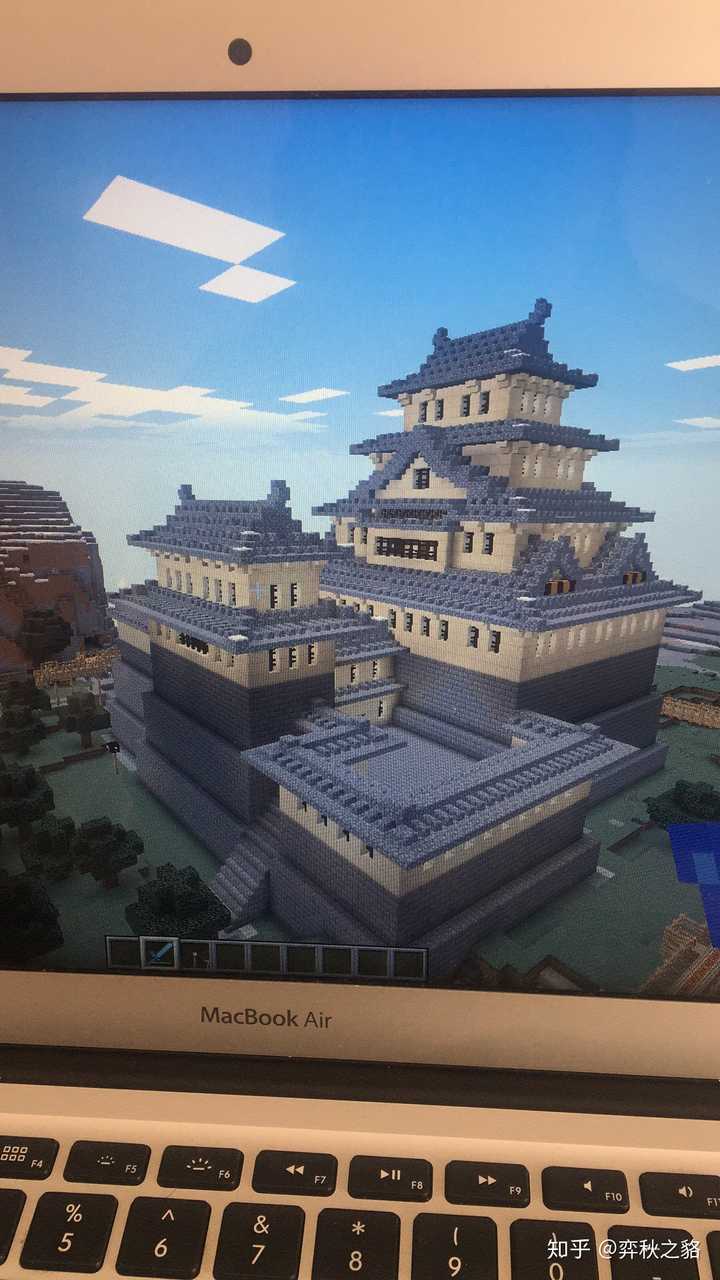 你第一次玩minecraft 时建造了什么 匿名用户的回答 知乎 你第一次玩minecraft 时建造了什么 匿名用户的回答 知乎