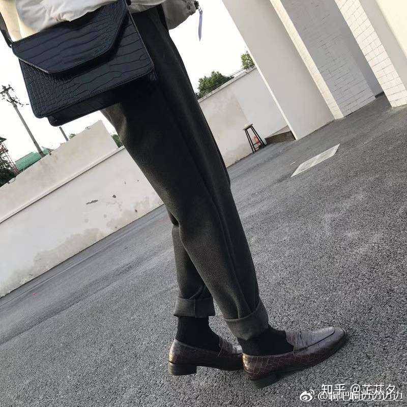 芷苁夕2018冬装 韩国女装呢料加厚女式萝… -