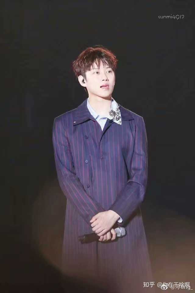 独具一格的主持风格,要说其他几个成员其实都有一个偏向,比如姜虎东