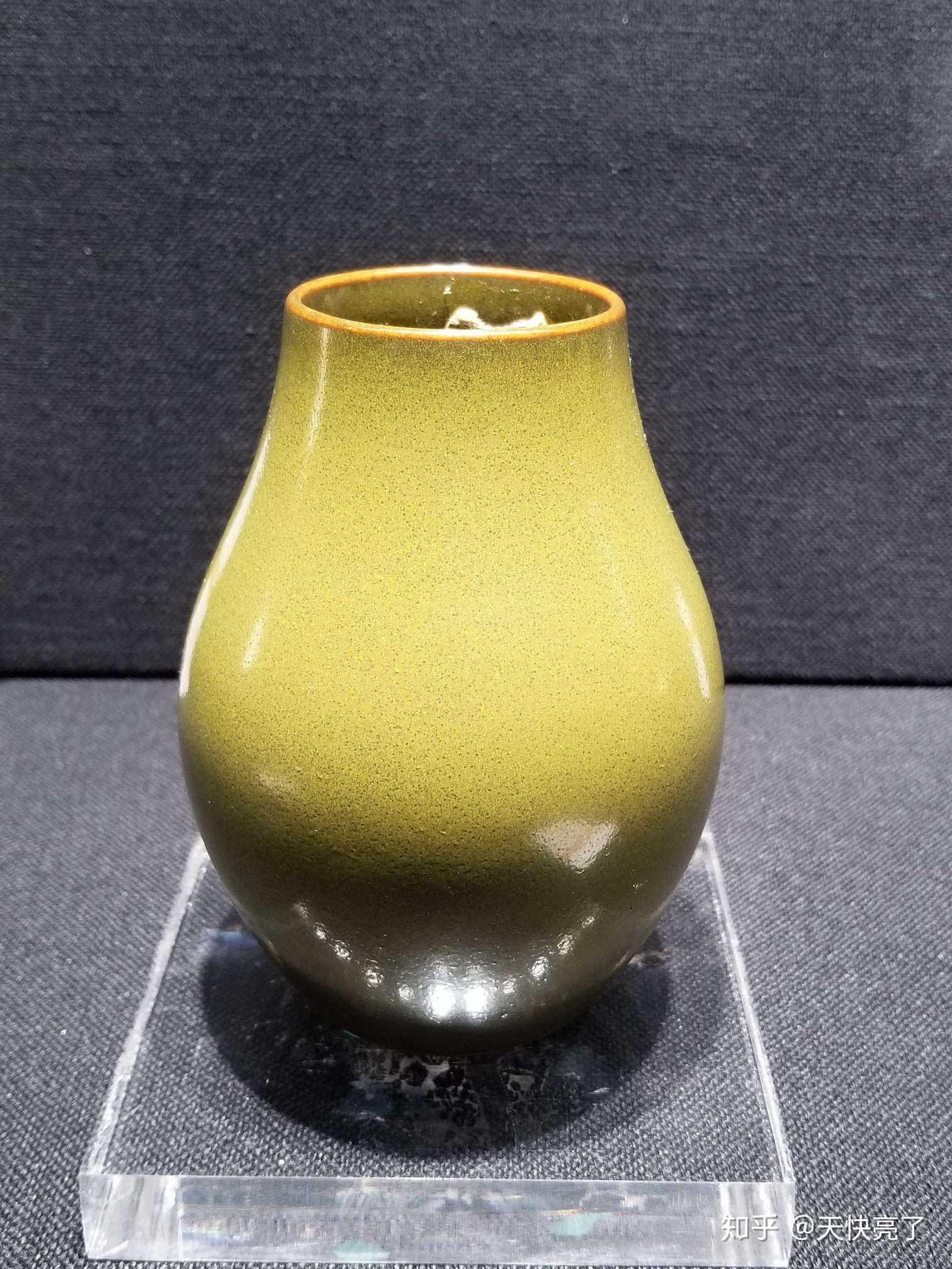 前几天去新保利看的明清单色釉瓷器展,除… - 知乎