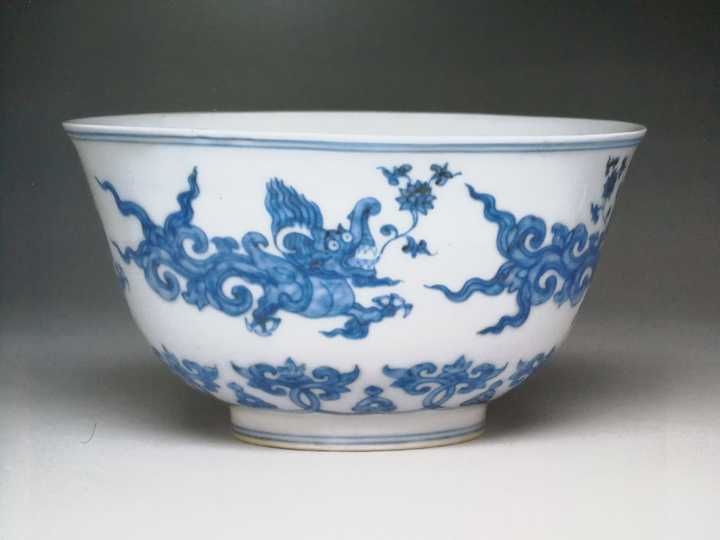 台北故宫成化青花碗