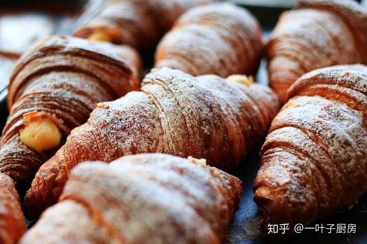 为什么用面包机做出的面包像馒头 怎样做面包能够更松软 知乎 为什么用面包机做出的面包像馒头 怎样做面包能够更松软 知乎