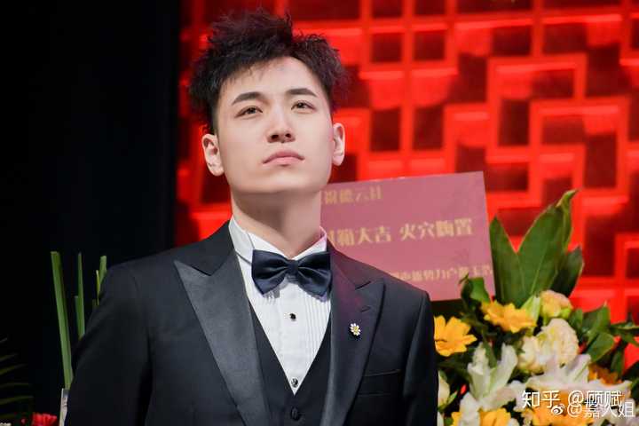 有没有德云社相声演员王九龙好看的照片