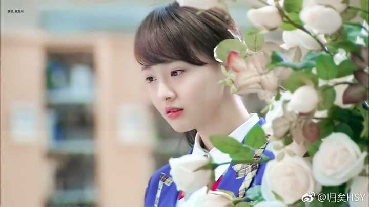 如何评价郑爽的长相