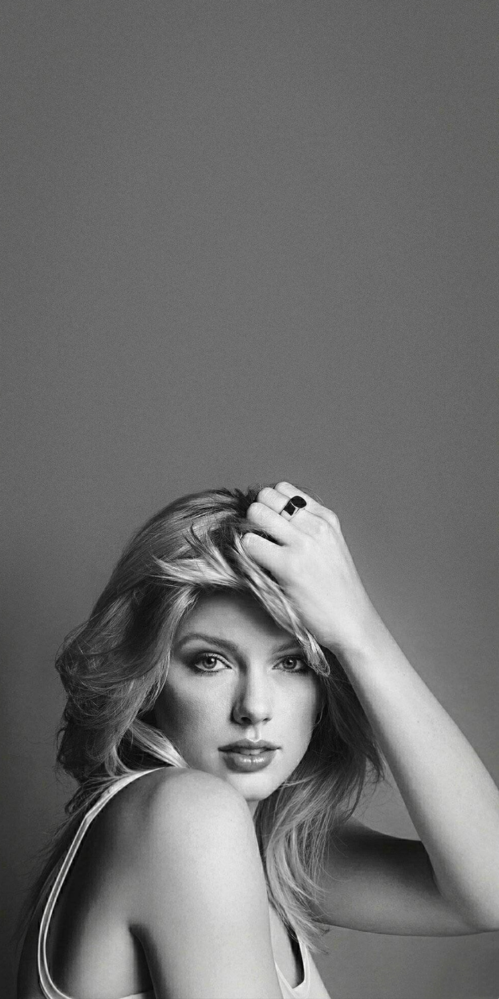 男朋友因为霉霉专辑发布要和我暂时取消情头,我要如何理解这一行为?