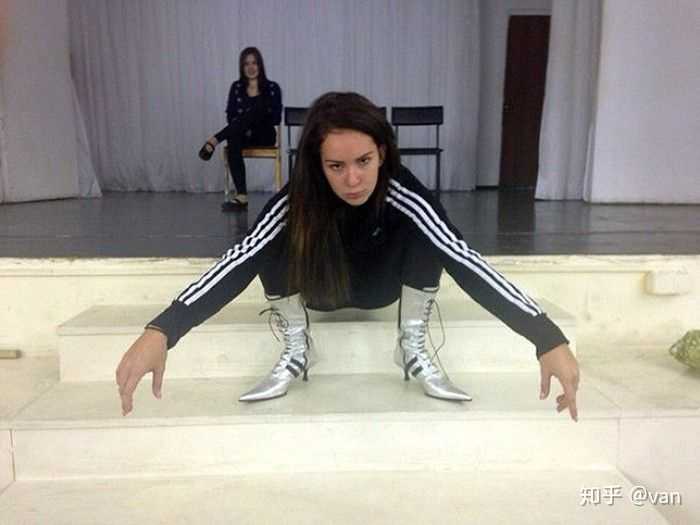 why do russians wear tracksuits